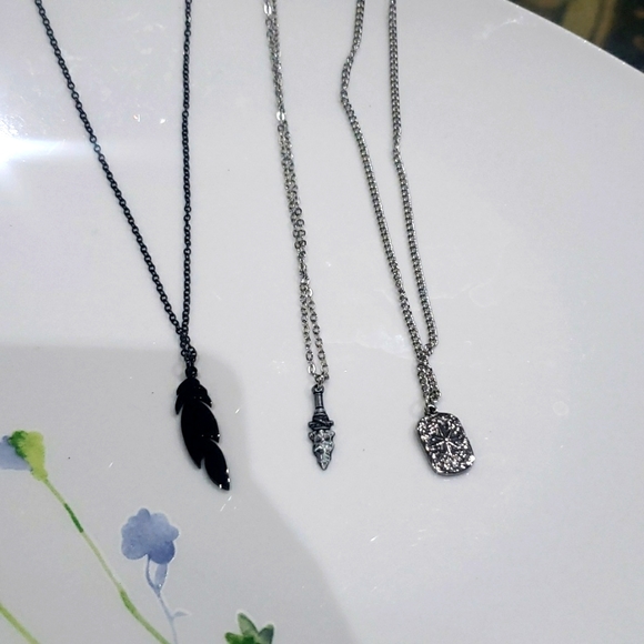 QTY-3 Necklaces - Picture 2 of 5